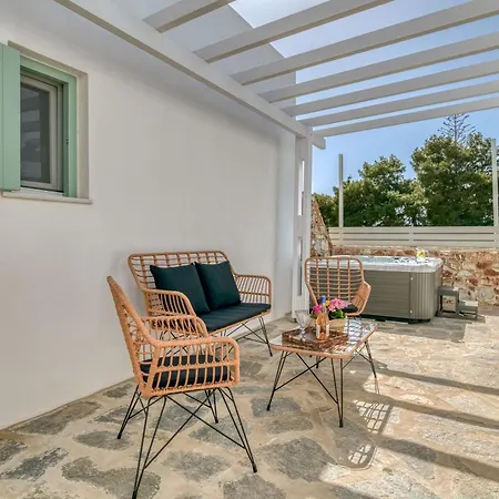 Seliar Luxury Villa